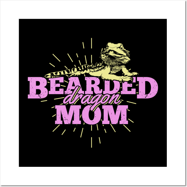 Pogona Bearded Dragon Mom Gift Wall Art by Dolde08